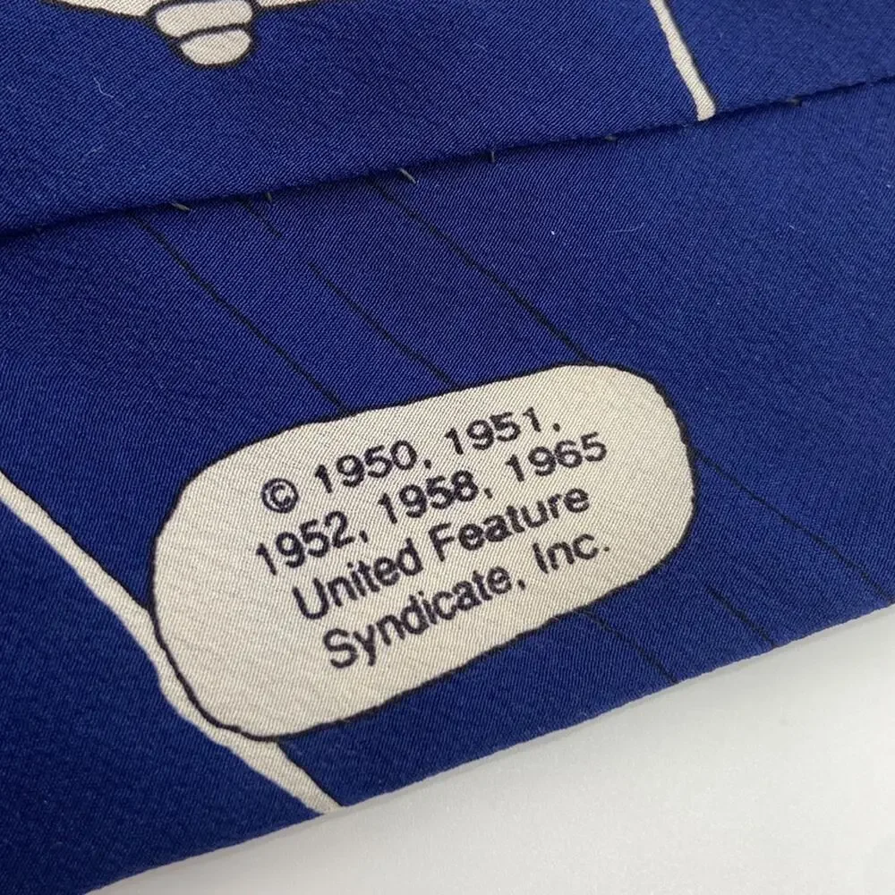 Vintage snoopy peanuts silk tie